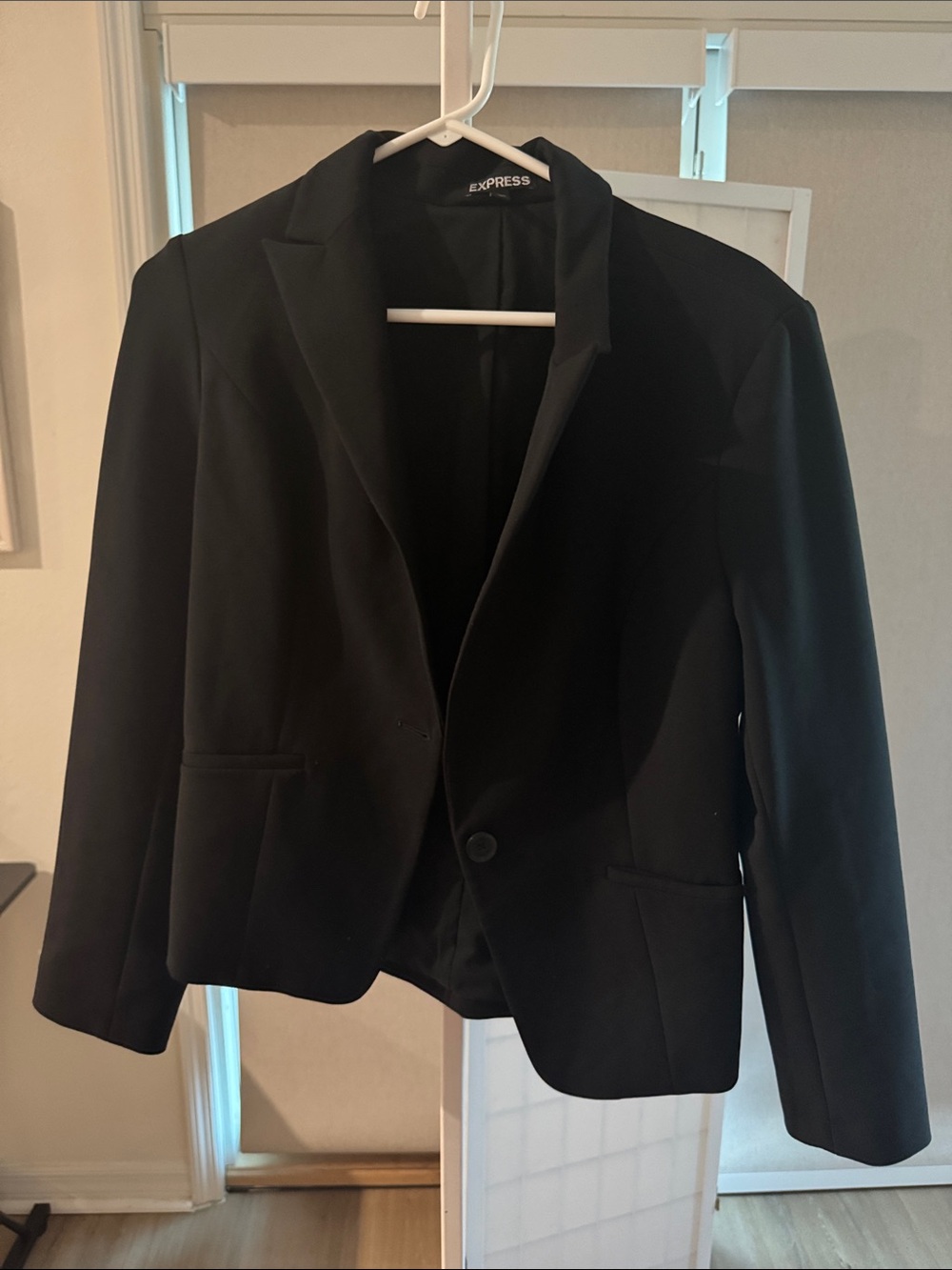 Express Black Women's Single-Button Blazer